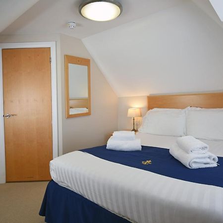 Royal Southern Yacht Club Hamble-le-Rice Extérieur photo