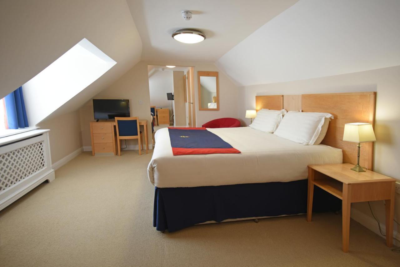 Royal Southern Yacht Club Hamble-le-Rice Extérieur photo